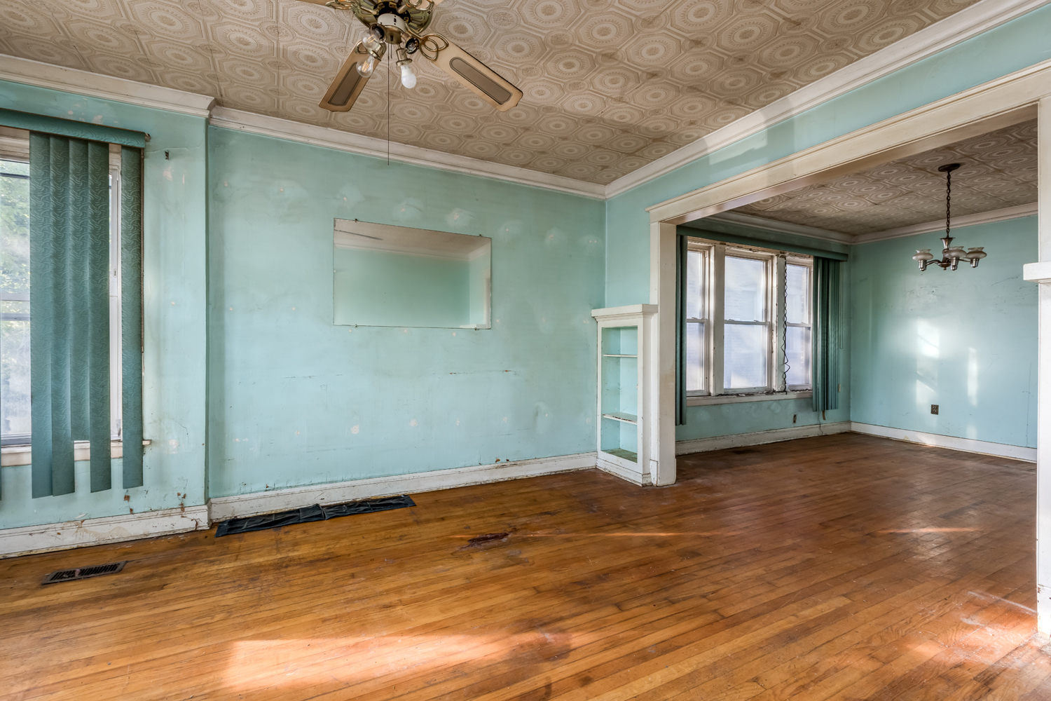 7206 South Lafayette Avenue Chicago IL 60621