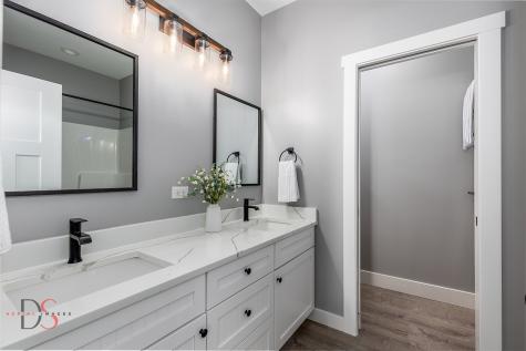 100 Great Loop Drive #34 Ottawa IL 61350