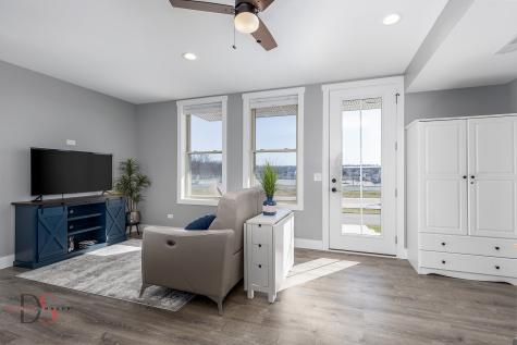 100 Great Loop Drive #34 Ottawa IL 61350