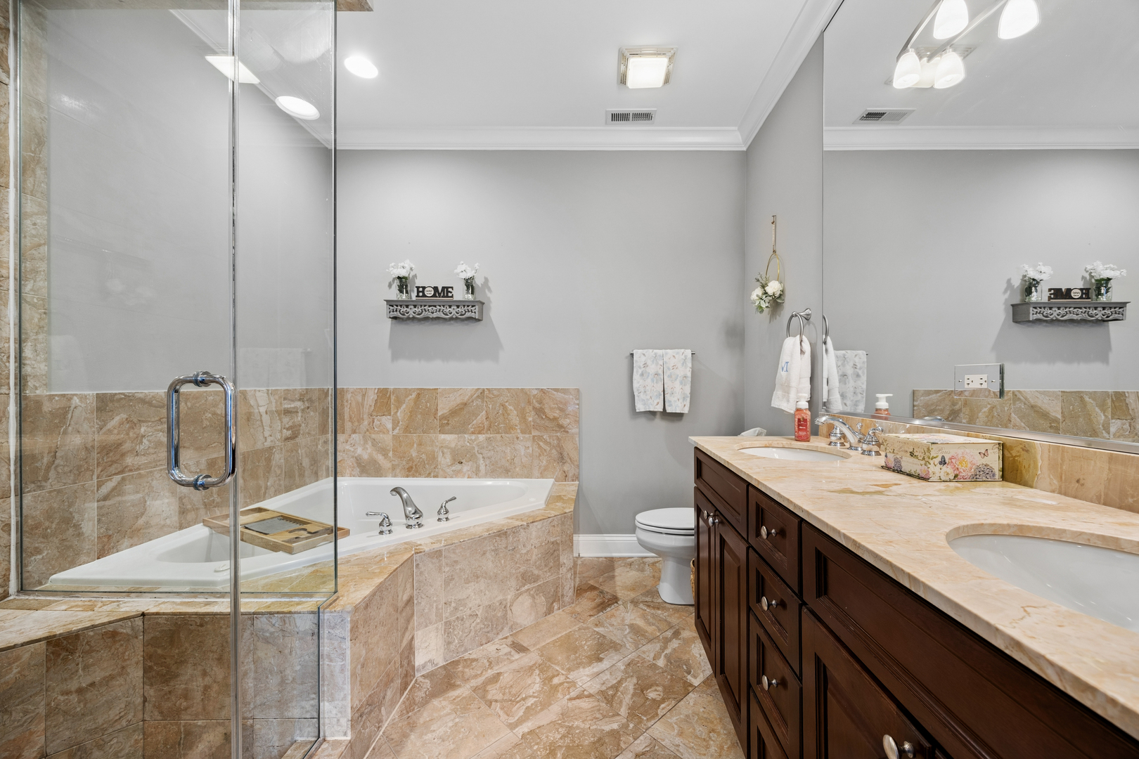 1122 West Hubbard Street Chicago IL 60642