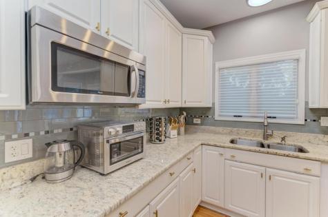 420 Ford Lane Bartlett IL 60103