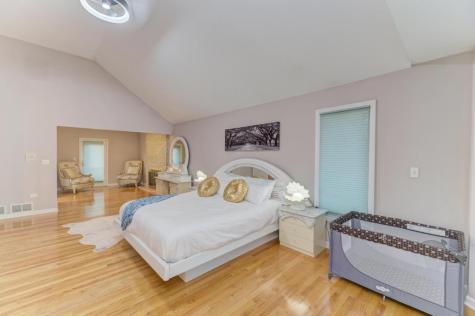 420 Ford Lane Bartlett IL 60103