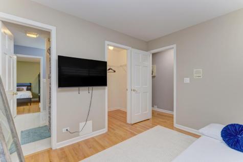 420 Ford Lane Bartlett IL 60103