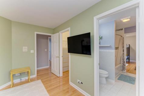 420 Ford Lane Bartlett IL 60103