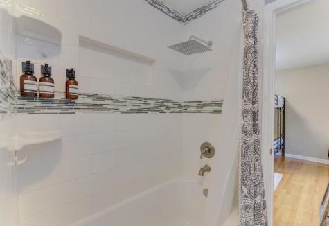 420 Ford Lane Bartlett IL 60103