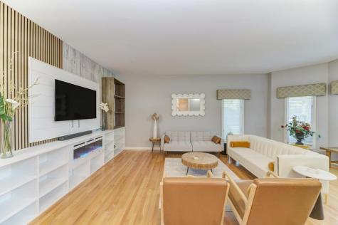 420 Ford Lane Bartlett IL 60103