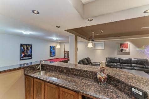 420 Ford Lane Bartlett IL 60103