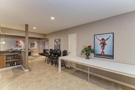 420 Ford Lane Bartlett IL 60103