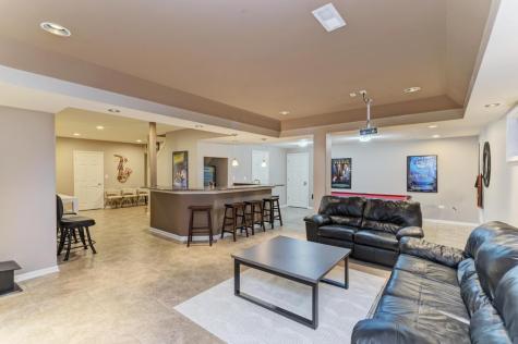 420 Ford Lane Bartlett IL 60103