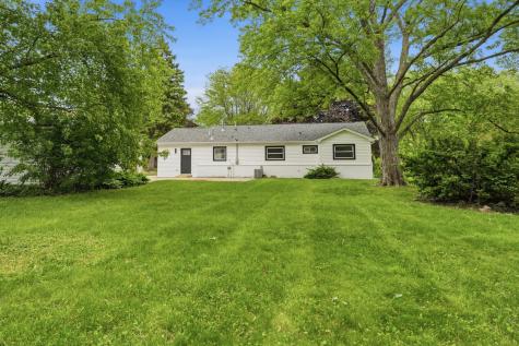 960 Basswood Street Hoffman Estates IL 60169