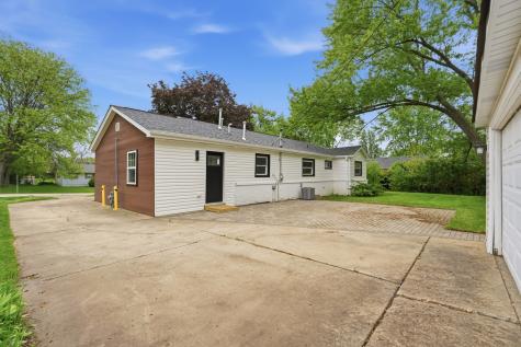 960 Basswood Street Hoffman Estates IL 60169