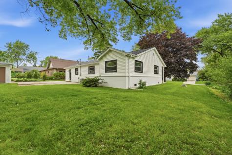 960 Basswood Street Hoffman Estates IL 60169