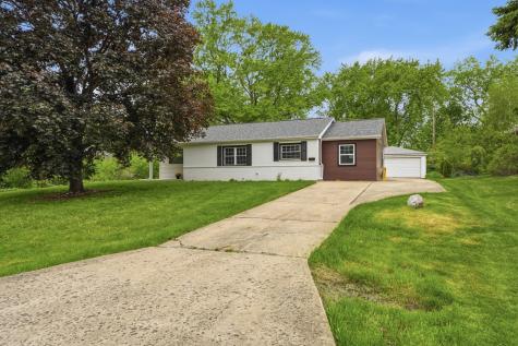 960 Basswood Street Hoffman Estates IL 60169