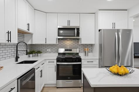 960 Basswood Street Hoffman Estates IL 60169