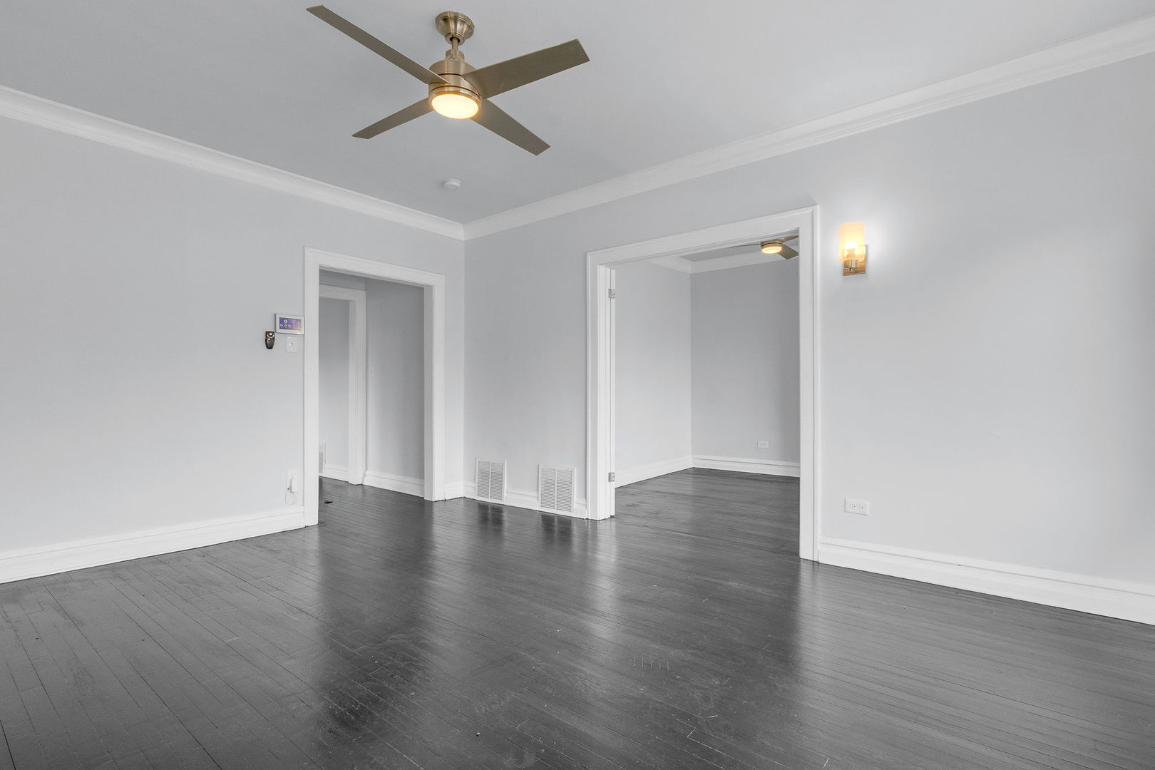8406 South Oglesby Avenue Chicago IL 60617