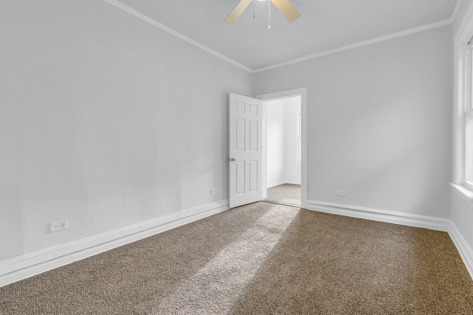 8406 South Oglesby Avenue Chicago IL 60617