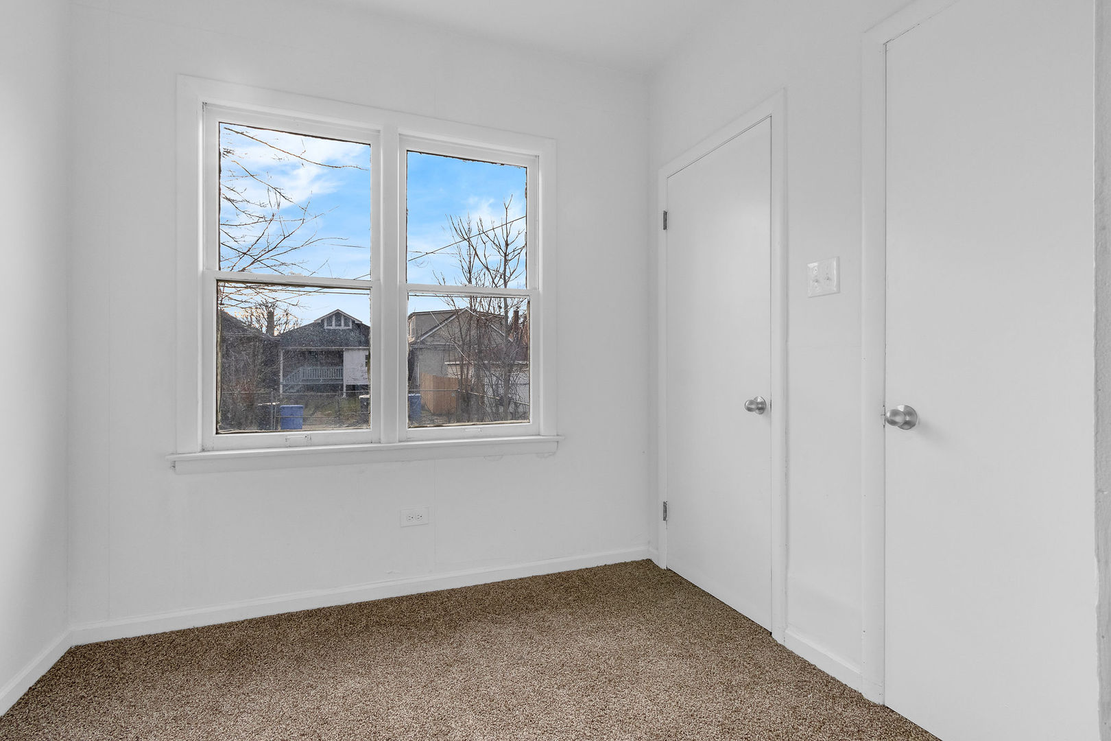 8406 South Oglesby Avenue Chicago IL 60617