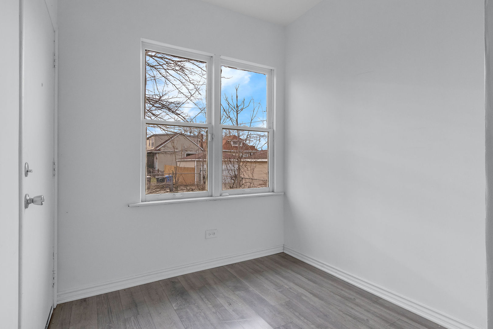 8406 South Oglesby Avenue Chicago IL 60617