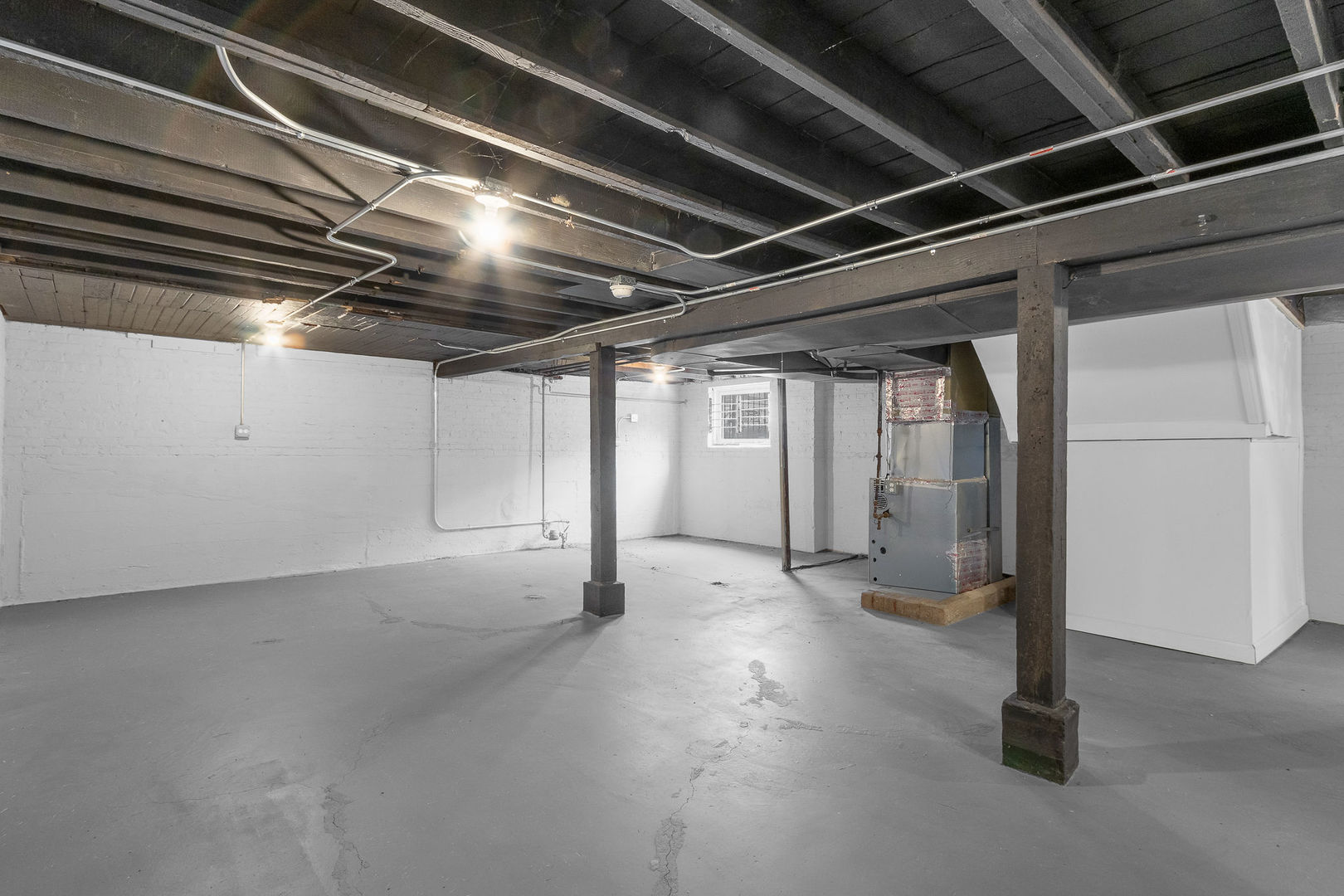 8406 South Oglesby Avenue Chicago IL 60617