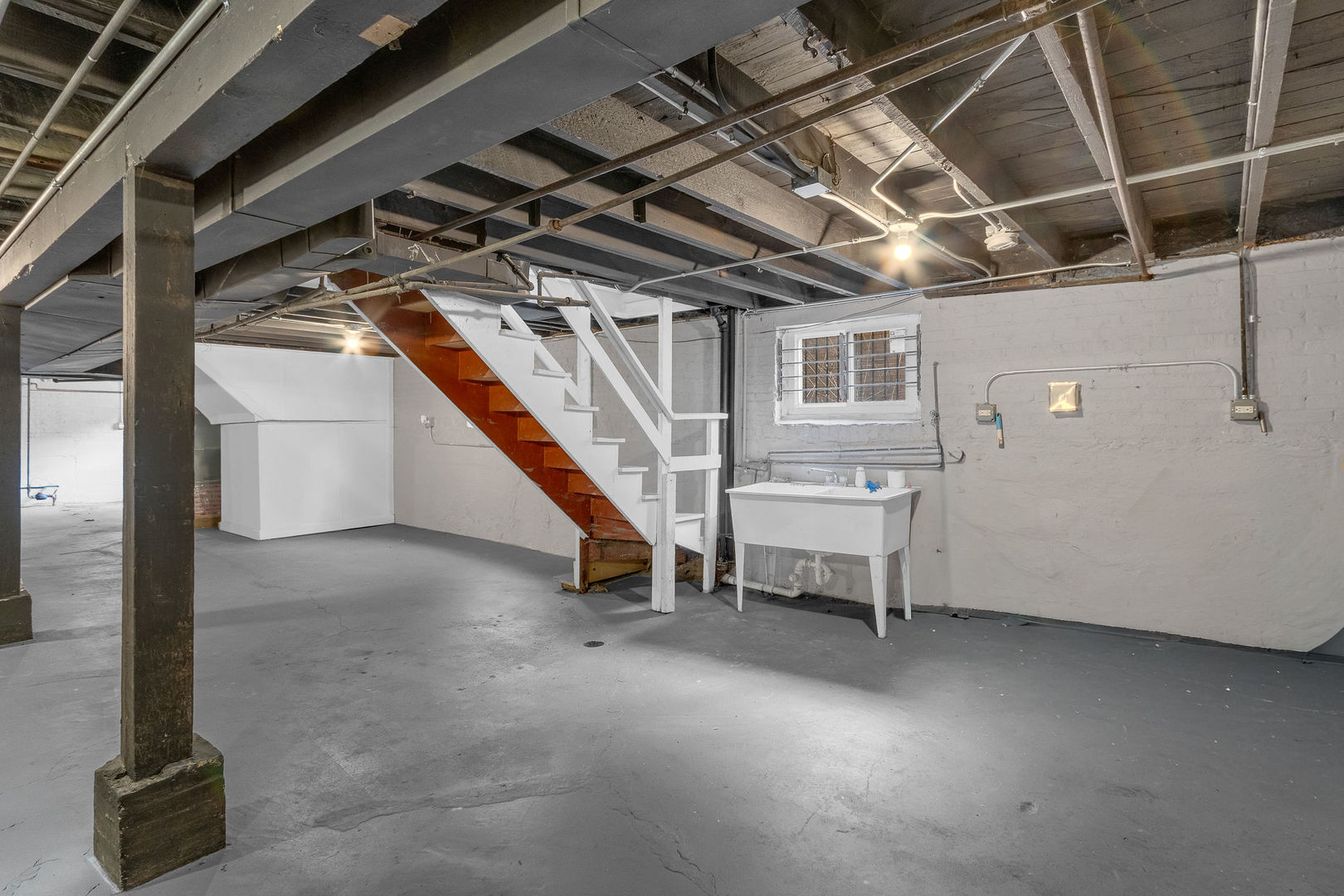 8406 South Oglesby Avenue Chicago IL 60617