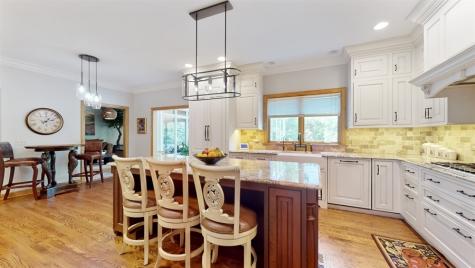 2703 Skyline Drive Crystal Lake IL 60012