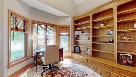 2703 Skyline Drive Crystal Lake IL 60012