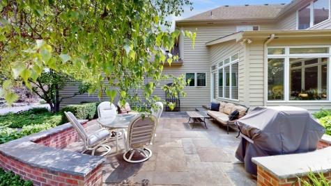2703 Skyline Drive Crystal Lake IL 60012