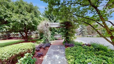2703 Skyline Drive Crystal Lake IL 60012