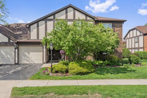 228 Brookside Lane Willowbrook IL 60527