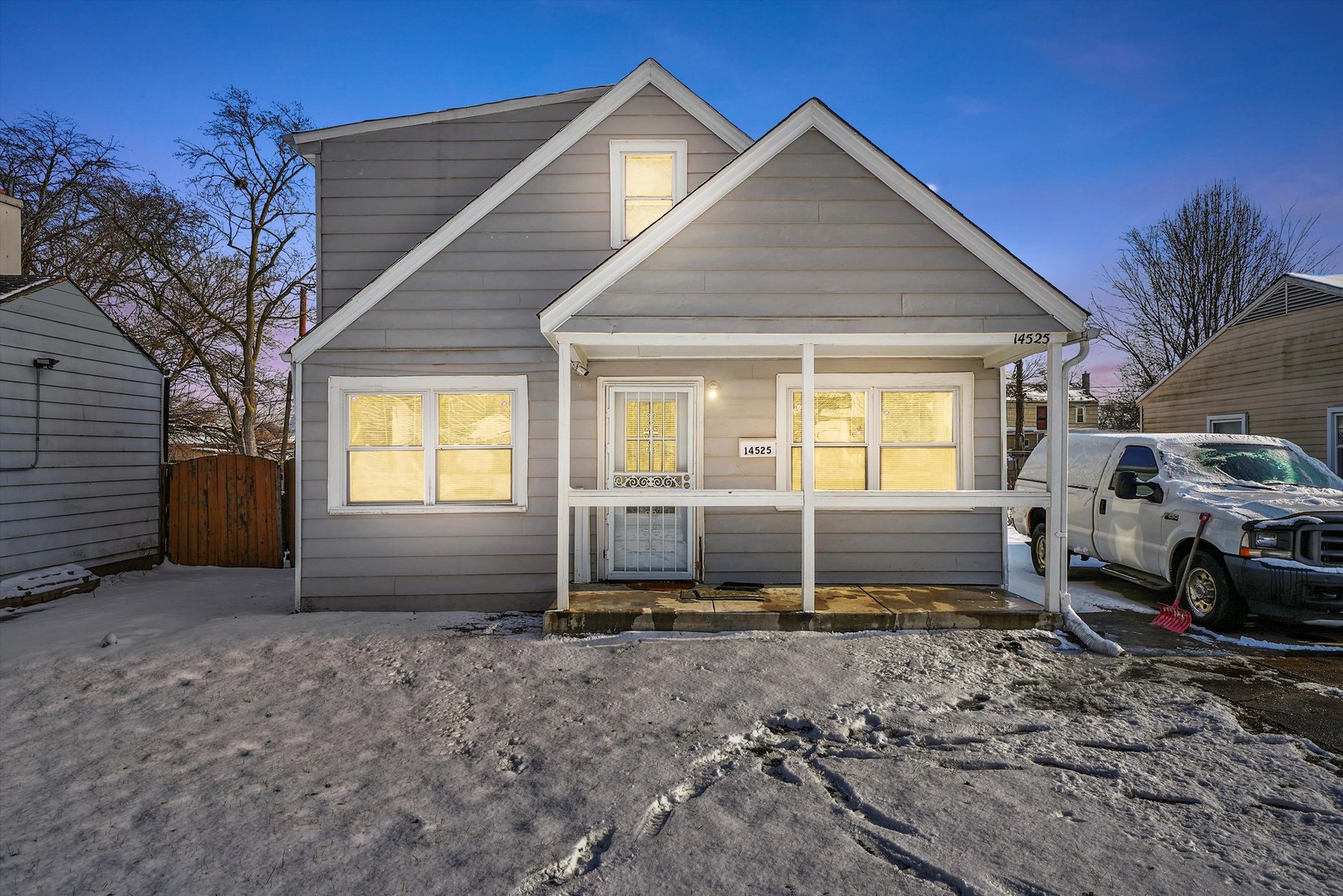 14525 Justine Street Harvey IL 60426