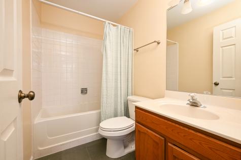 126 Winchester Drive Streamwood IL 60107