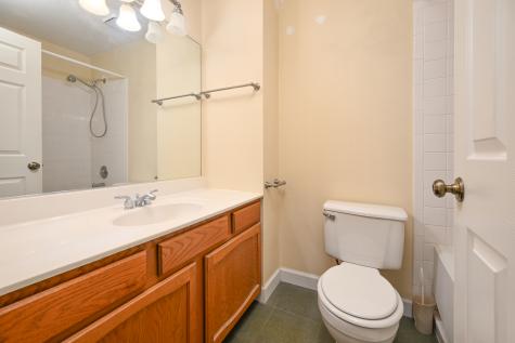 126 Winchester Drive Streamwood IL 60107