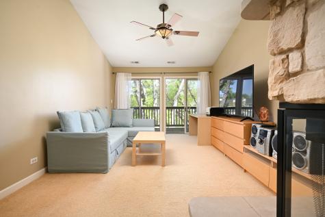 126 Winchester Drive Streamwood IL 60107