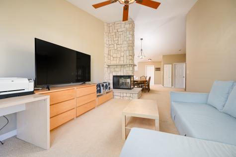 126 Winchester Drive Streamwood IL 60107