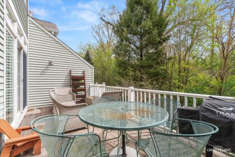 1005 Hummingbird Way Bartlett IL 60103