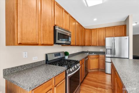1005 Hummingbird Way Bartlett IL 60103