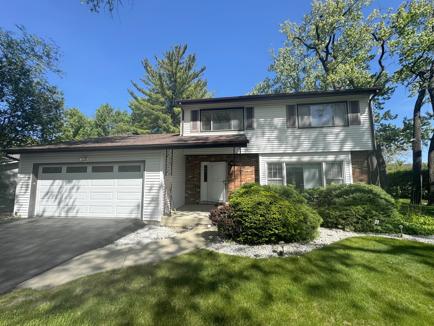 1935 Birch Road Northbrook IL 60062