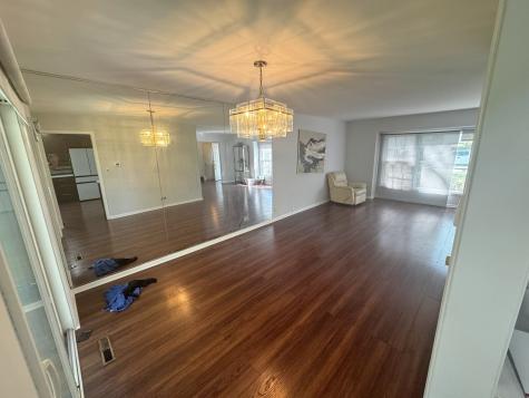 1935 Birch Road Northbrook IL 60062