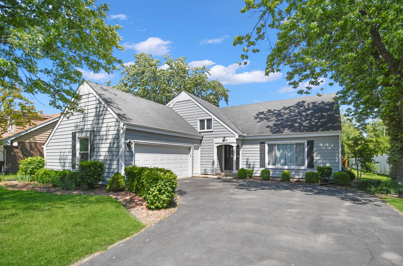1729 Tina Lane Flossmoor IL 60422