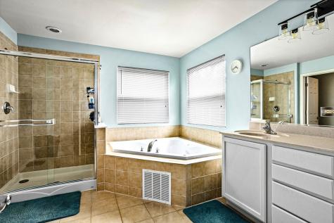 184 Primrose Lane Bartlett IL 60103