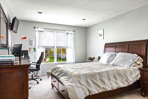 184 Primrose Lane Bartlett IL 60103