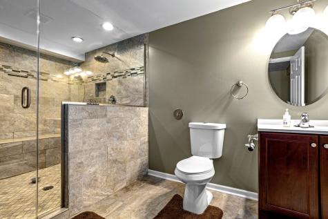 184 Primrose Lane Bartlett IL 60103