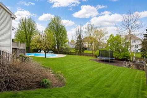 3 Blackwolf Court Algonquin IL 60102