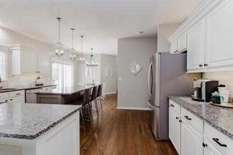 3 Blackwolf Court Algonquin IL 60102