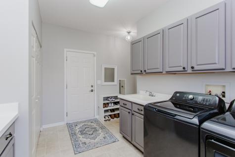 3 Blackwolf Court Algonquin IL 60102