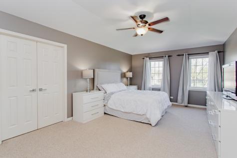 3 Blackwolf Court Algonquin IL 60102
