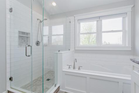 3 Blackwolf Court Algonquin IL 60102