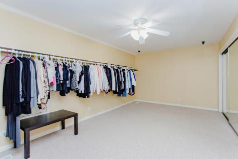3 Blackwolf Court Algonquin IL 60102