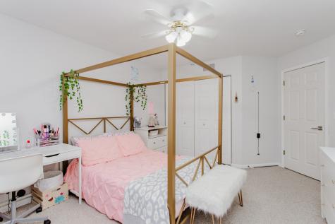 3 Blackwolf Court Algonquin IL 60102