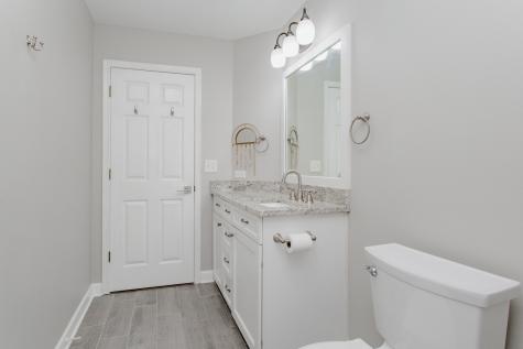 3 Blackwolf Court Algonquin IL 60102